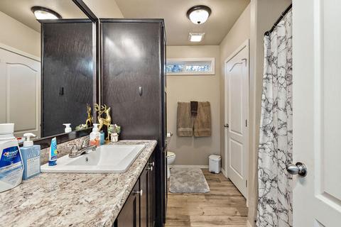 537 W River St, Cave Junction, OR 97523 photo 16