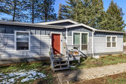 537 W River St, Cave Junction, OR 97523 photo 30