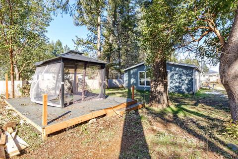 537 W River St, Cave Junction, OR 97523 photo 24