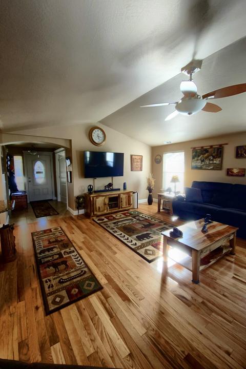 610 Nottingham Ter, Eagle Point, OR 97524 photo 5
