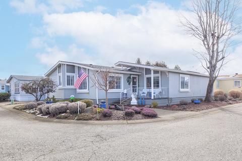 147 Blue Spruce Ln, Grants Pass, OR 97527