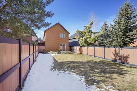 20280 Schaeffer Dr, Bend, OR 97703 photo 3