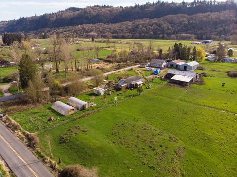 76579 Barton Rd, Rainier, OR 97048 photo 1