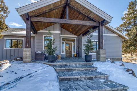 21027 Gift Rd, Bend, OR 97703 photo 1