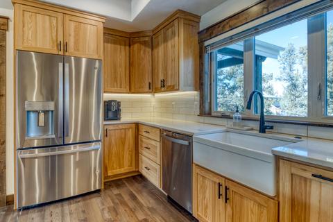 21027 Gift Rd, Bend, OR 97703 photo 11
