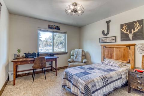 21027 Gift Rd, Bend, OR 97703 photo 33