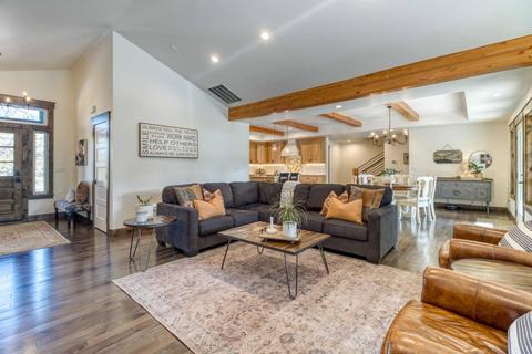 21027 Gift Rd, Bend, OR 97703 photo 7