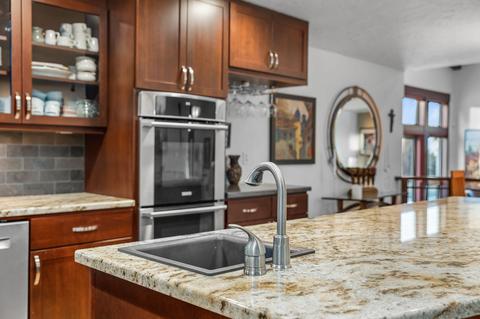 22235 Sweetgrass Dr, Bend, OR 97702 photo 12
