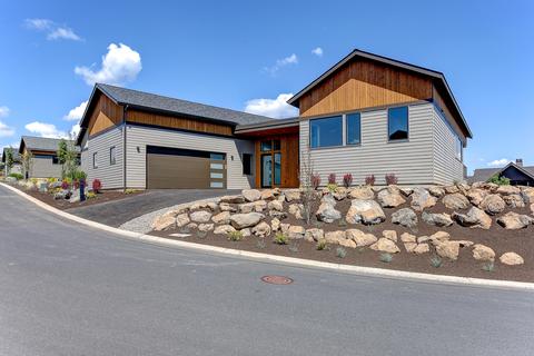 19211 Gateway Loop #LOT 21, Bend, OR 97702