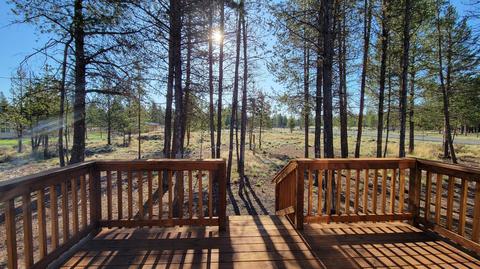 10853 Split Rail Rd, La Pine, OR 97739 photo 3