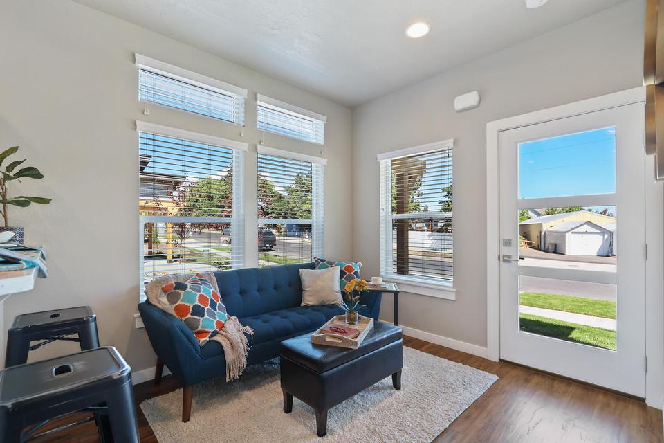  3278 NW 9th St #LOT 122, Redmond, OR 97756 photo 2