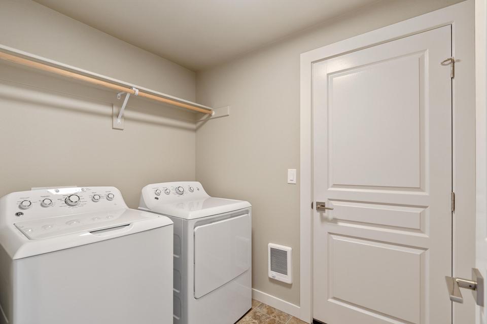  3278 NW 9th St #LOT 122, Redmond, OR 97756 photo 11