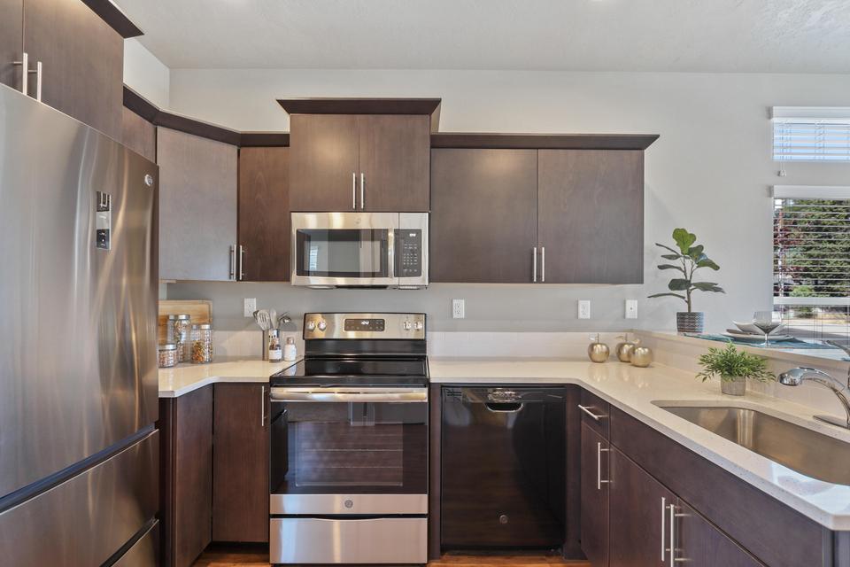  3278 NW 9th St #LOT 122, Redmond, OR 97756 photo 4