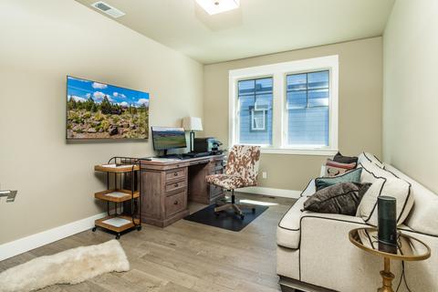 19360 Alianna, Bend, OR 97702 photo 13