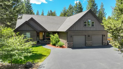 16507 Sprague Loop, La Pine, OR 97739 photo 2