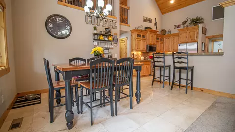 16507 Sprague Loop, La Pine, OR 97739 photo 9