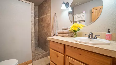 16507 Sprague Loop, La Pine, OR 97739 photo 13