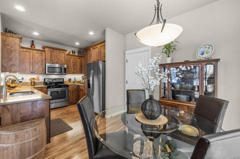 20733 NE Comet Ln, Bend, OR 97701 photo 8