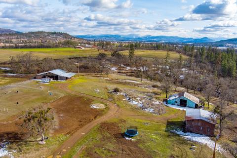775 Trails End Ln, Eagle Point, OR 97524 photo 11