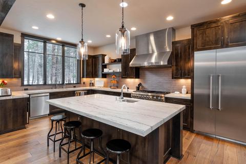 56634 Sunstone Loop, Bend, OR 97707 photo 13