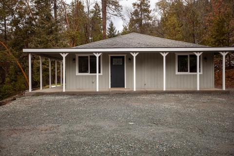 5475 Sardine Creek Left Frk, Gold Hill, OR 97525