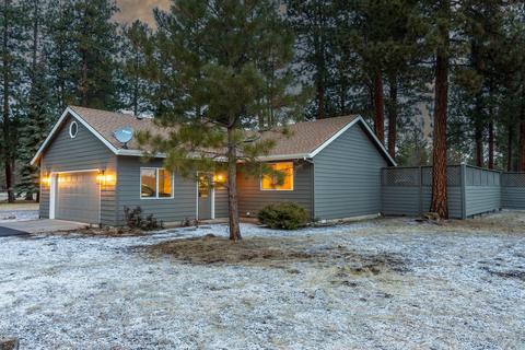 69632 Old Corral Loop, Sisters, OR 97759 photo 3