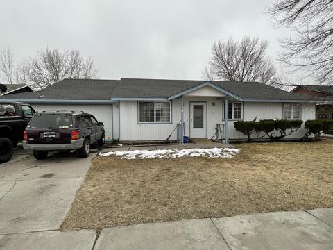 3210 SW Reindeer Ave, Redmond, OR 97756