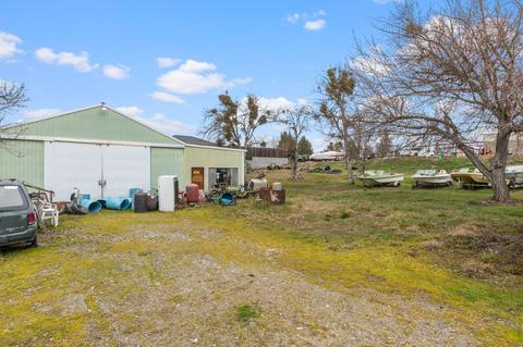 4375 Table Rock Rd, Central Point, OR 97502 photo 9