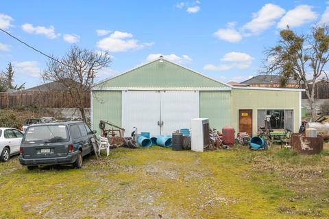 4375 Table Rock Rd, Central Point, OR 97502 photo 8