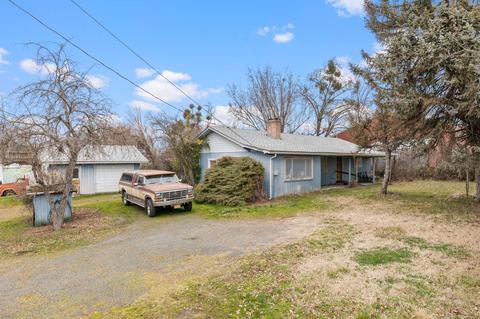 4375 Table Rock Rd, Central Point, OR 97502 photo 4