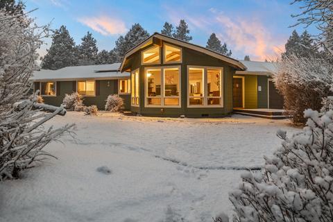 61147 Benham Rd, Bend, OR 97702 photo 1