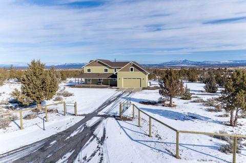 8962 SW Copley Rd, Powell Butte, OR 97753
