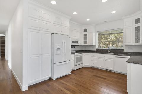 61346 Orion Dr, Bend, OR 97702 photo 13