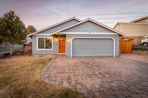20764 Amber Way, Bend, OR 97701 photo 1