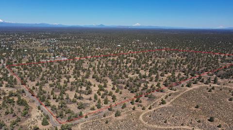 0 Bachelor Ln, Bend, OR 97701