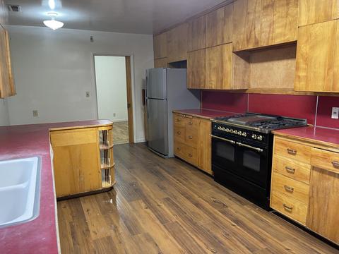 9445 Table Rock Rd, Central Point, OR 97502 photo 31