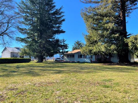 9445 Table Rock Rd, Central Point, OR 97502 photo 7