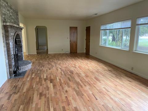 9445 Table Rock Rd, Central Point, OR 97502 photo 24