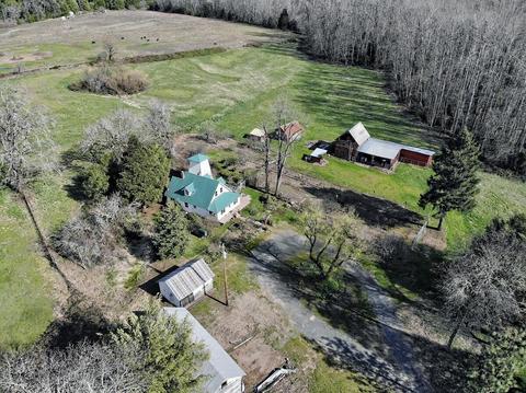 3351 Holland Loop Rd, Cave Junction, OR 97523 photo 11