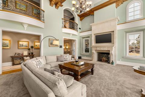 Living - 18665 Macalpine Loop, Bend, OR 97702 photo 4 of 6