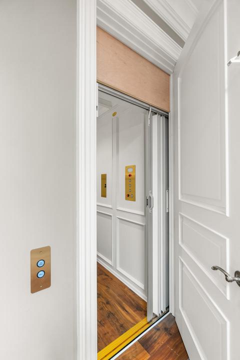 Entry Way - 18665 Macalpine Loop, Bend, OR 97702 photo 11 of 13