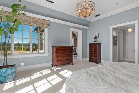 Bedroom - 18665 Macalpine Loop, Bend, OR 97702 photo 4 of 7