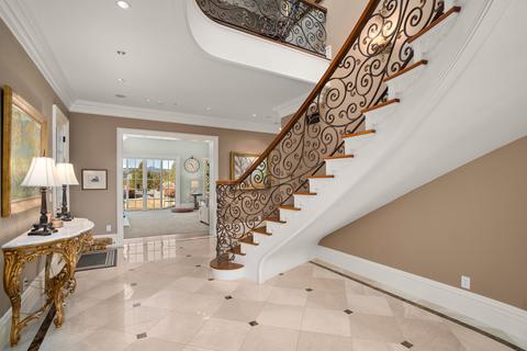 Entry Way - 18665 Macalpine Loop, Bend, OR 97702 photo 4 of 13