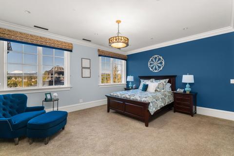 Bedroom - 18665 Macalpine Loop, Bend, OR 97702 photo 5 of 7