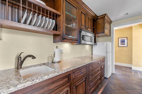 Kitchen - 18665 Macalpine Loop, Bend, OR 97702 photo 9 of 9