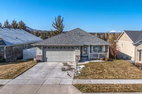 3113 NE Nathan Dr, Bend, OR 97701 photo 2