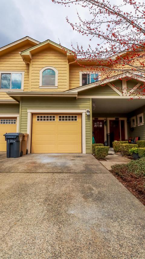 1702 SE Softwood Way, Grants Pass, OR 97526