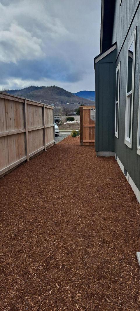 236 Samuel Lane Loop Rd, Phoenix, OR 97535 photo 20