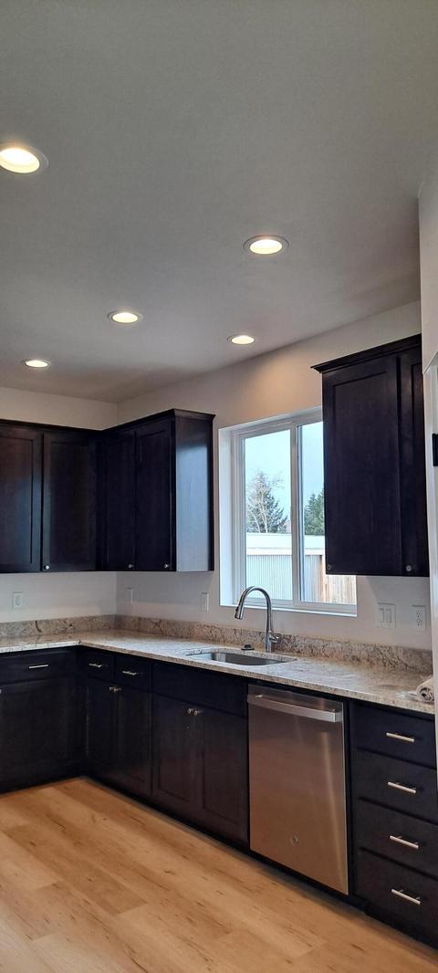 236 Samuel Lane Loop Rd, Phoenix, OR 97535 photo 12