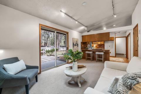60992 Amethyst St, Bend, OR 97702 photo 16